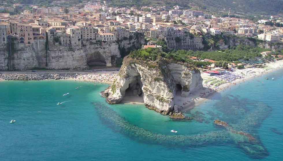 I Gioielli della Calabria: Tour tra Pizzo e Tropea